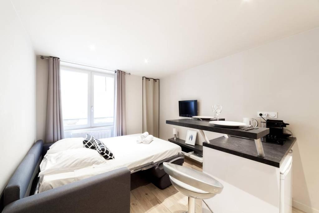 Studio Parfaitement Equipe - Metro Cordeliers Ail Lyon Eksteriør bilde